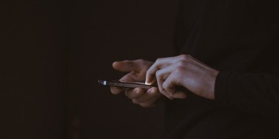 Meta被曝监控员工敲键：用你的每一次打字来训练AI，这事有几成合理性？